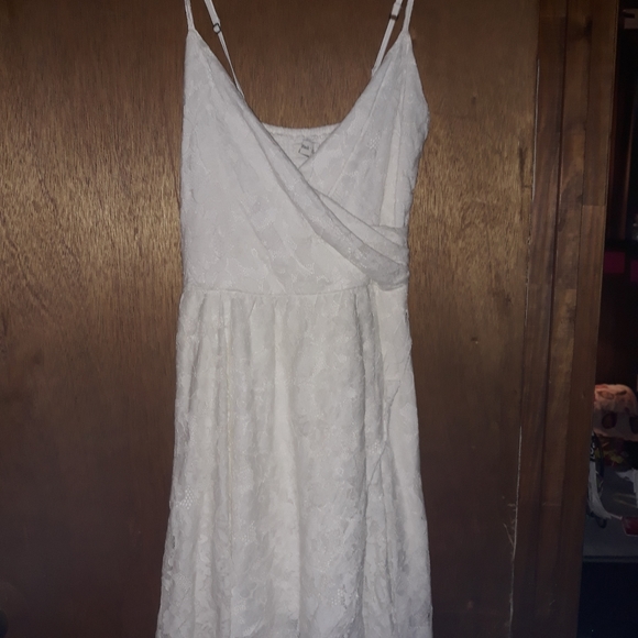 White flowy dress *please read description * - Picture 2 of 3